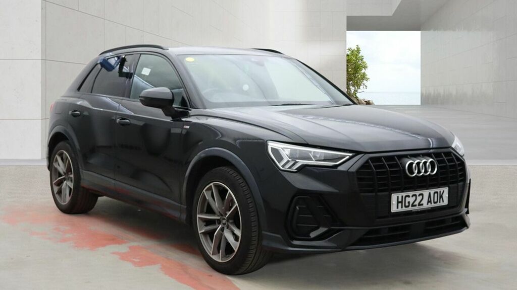 Audi Q3 Black Edition 35 Tfsi 150 Ps S Tronic Black