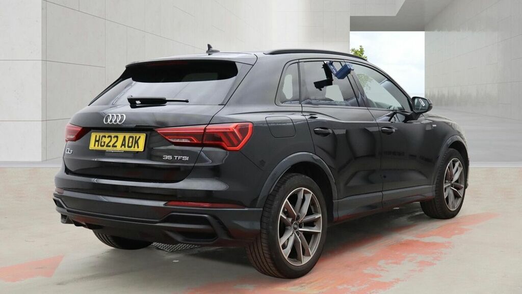 Audi Q3 Black Edition 35 Tfsi 150 Ps S Tronic Black #5