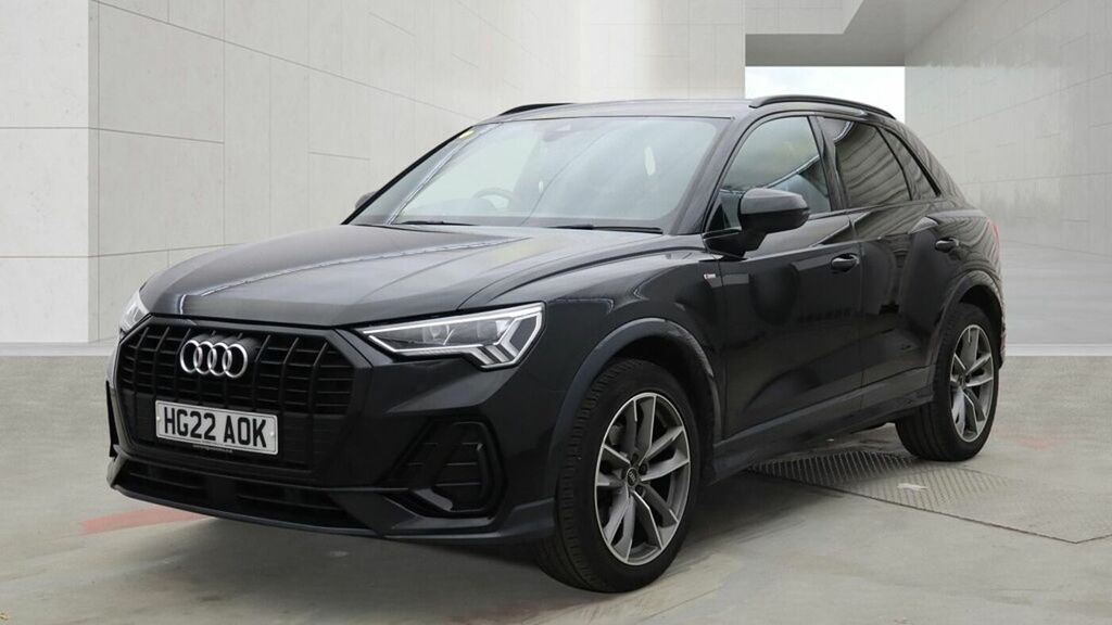 Audi Q3 Black Edition 35 Tfsi 150 Ps S Tronic Black #3