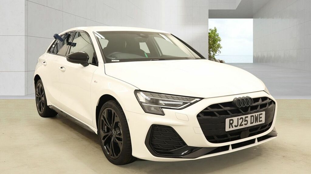 Audi A3 Black Edition 40 Tfsi E 204 Ps S Tronic White