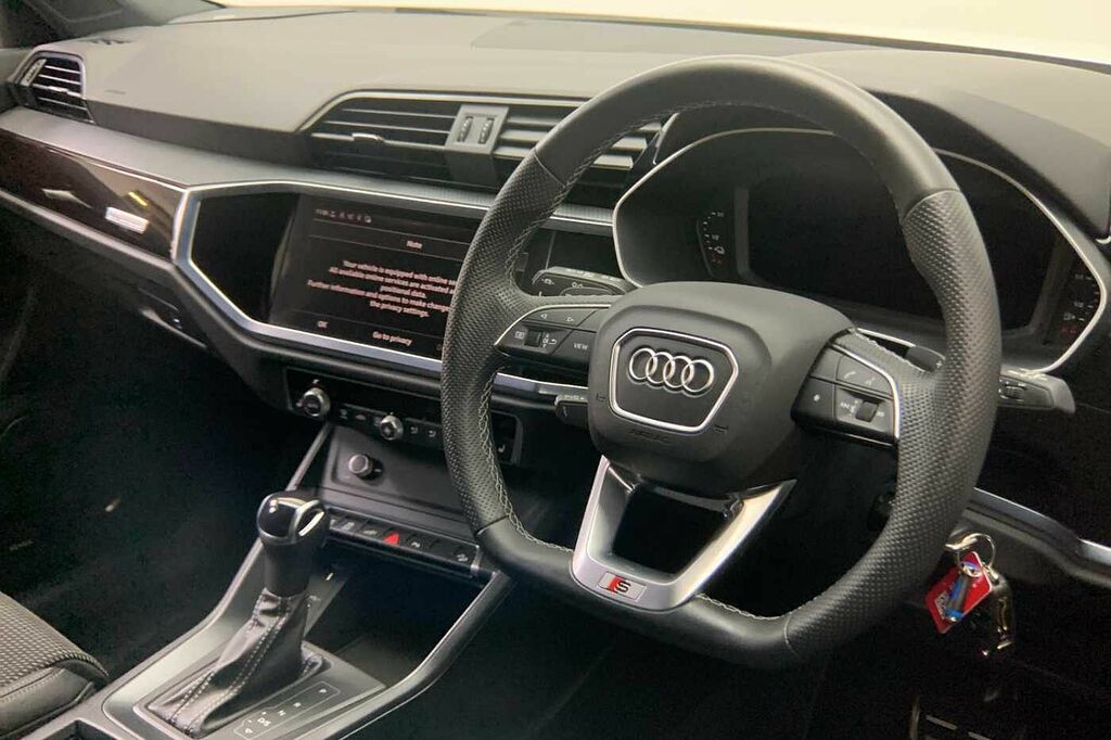 Audi Q3 Black Edition 45 Tfsi E 245 Ps S Tronic - 2023 White #6