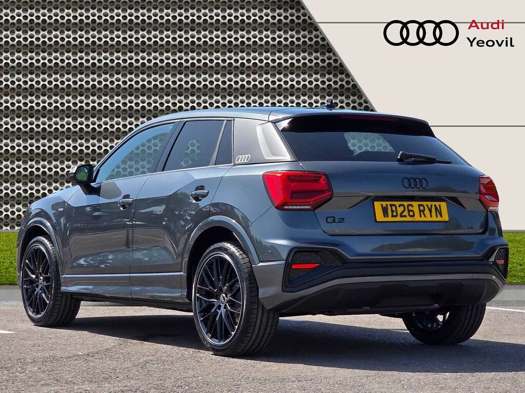Audi Q2 Black Edition 35 Tfsi 150 Ps S Tronic Grey #3
