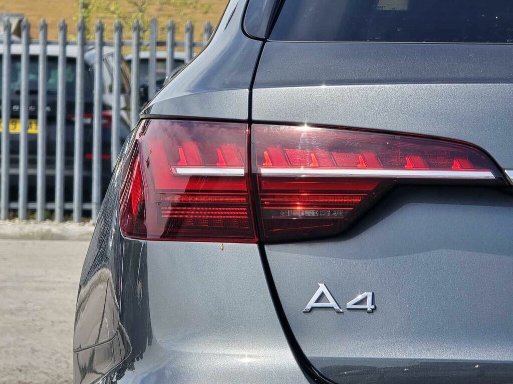 Audi A4 Avant Avant S Line 35 Tfsi 150 Ps S Tronic Blue #22