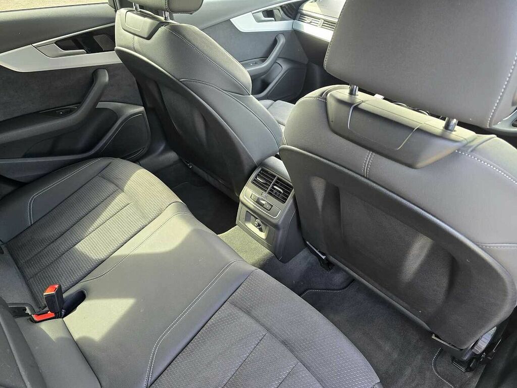 Audi A4 Avant Avant S Line 35 Tfsi 150 Ps S Tronic Blue #35