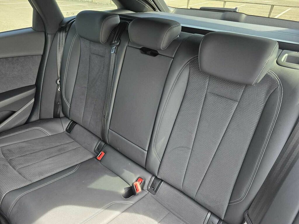 Audi A4 Avant Avant S Line 35 Tfsi 150 Ps S Tronic Blue #24