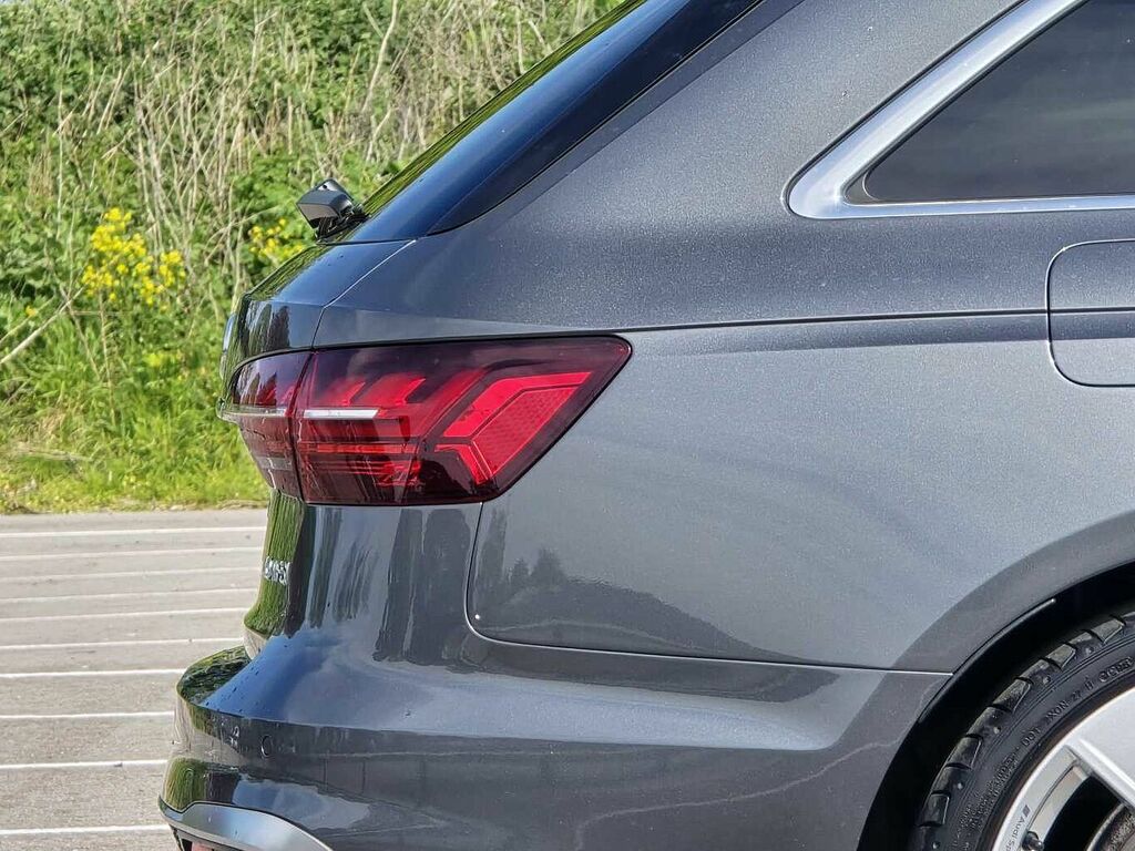 Audi A4 Avant Avant S Line 35 Tfsi 150 Ps S Tronic Blue #31
