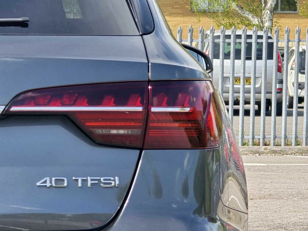 Audi A4 Avant Avant S Line 35 Tfsi 150 Ps S Tronic Blue #19
