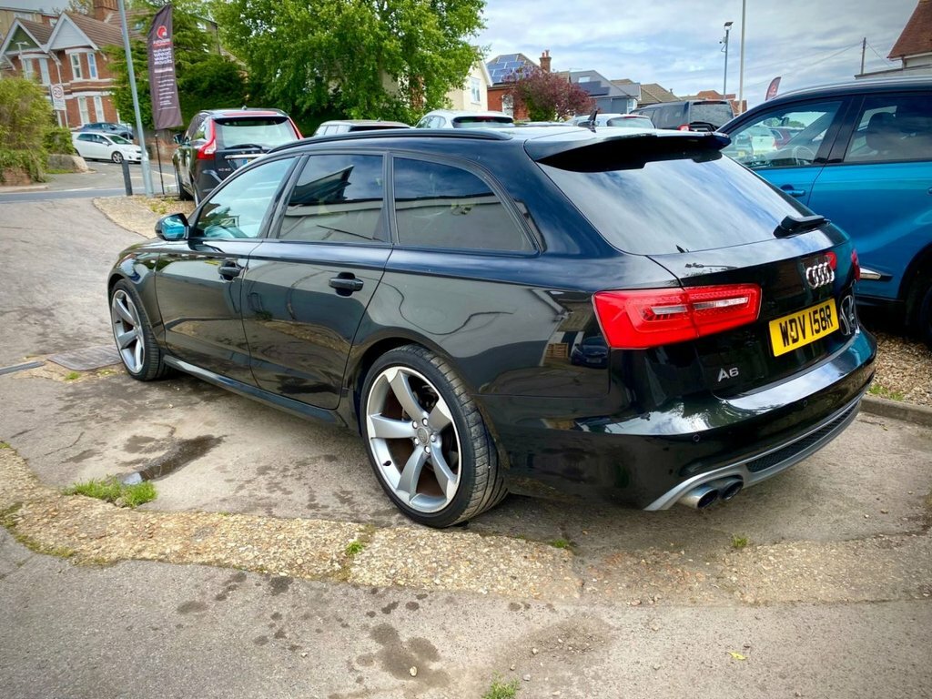 Audi A6 Avant 2L Black Edition Black #2
