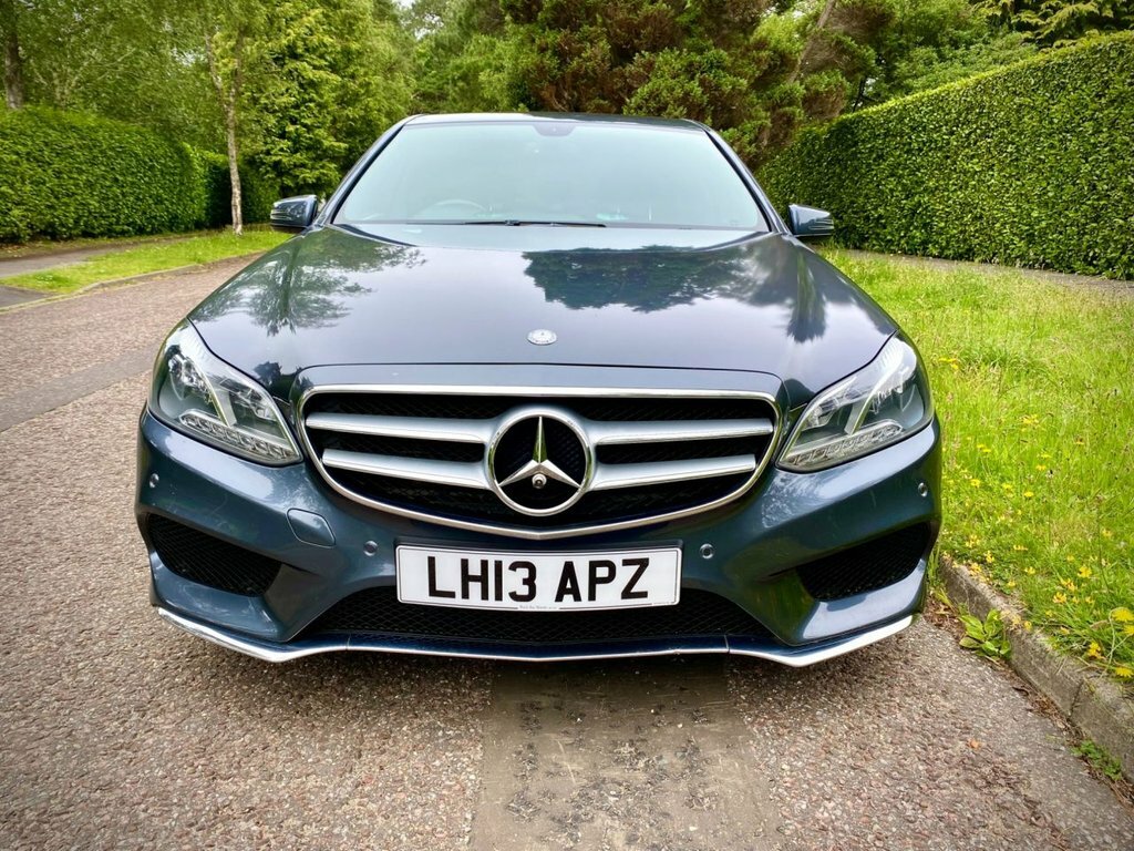 Mercedes-Benz E Class 3L Amg Sport Grey #2