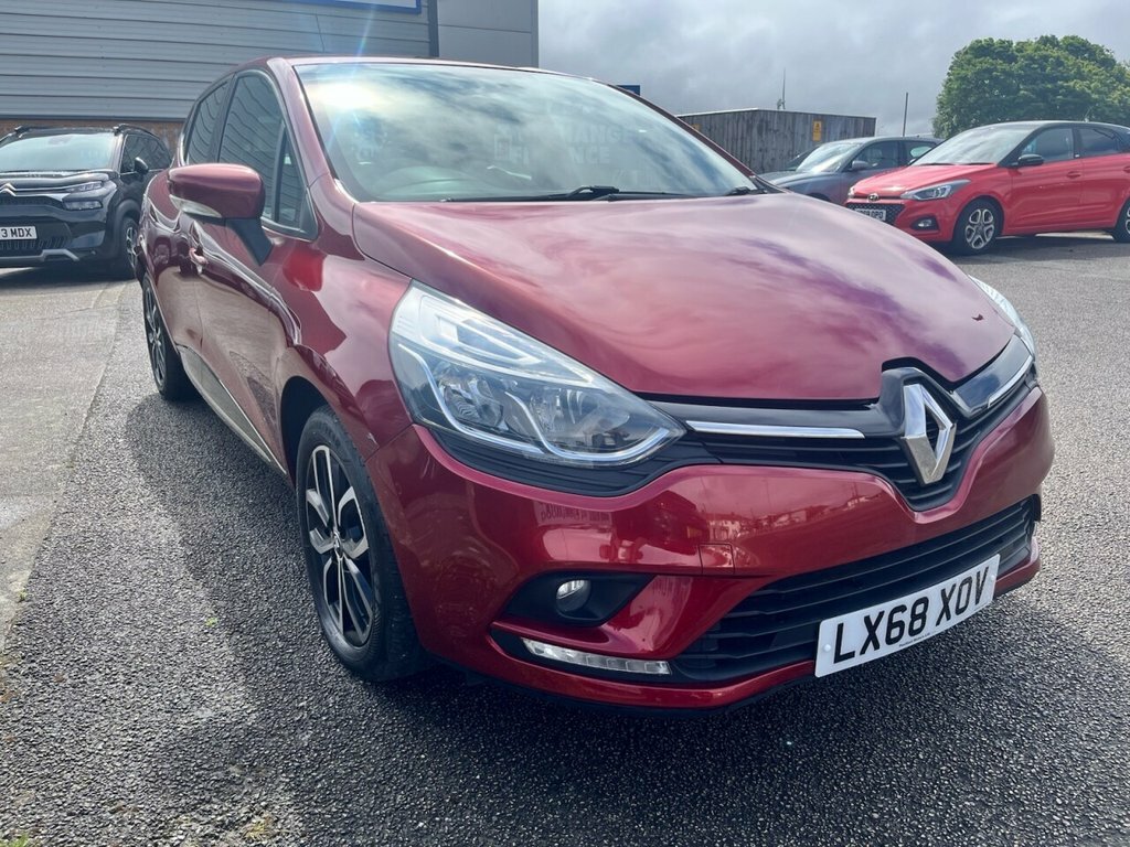 Renault Clio 0.9L Play Red