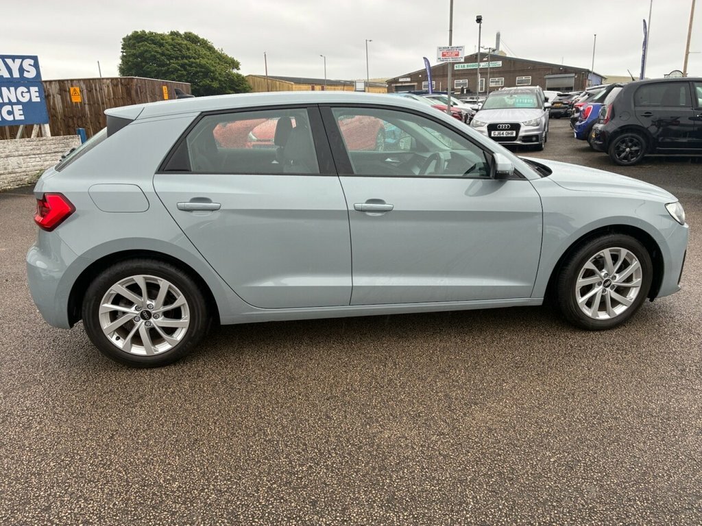 Audi A1 1L Sport SH70HKG Grey #4
