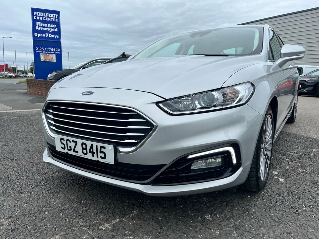 Ford Mondeo 2L Titanium Edition Silver #2