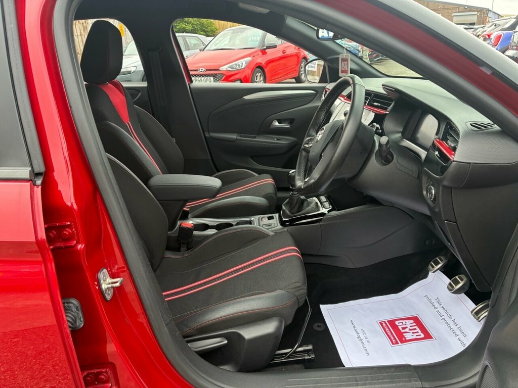 Vauxhall Corsa 1.2L Sri Nav Premium DV20MFF Red #4