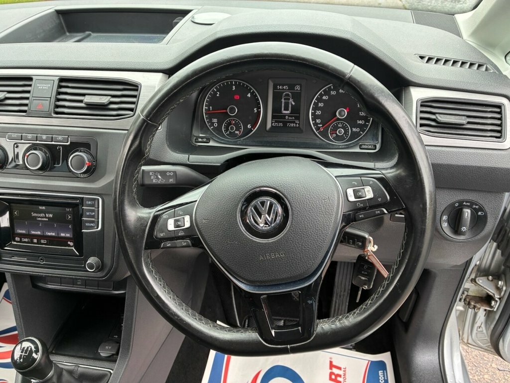 Volkswagen Caddy Maxi Maxi White #22