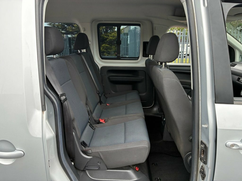 Volkswagen Caddy Maxi Maxi White #19