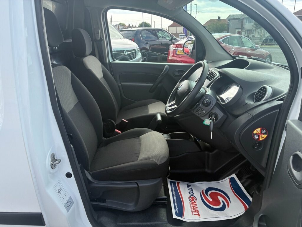 Renault Kangoo E-tech Ml20 33Kwh Business L2 White #9