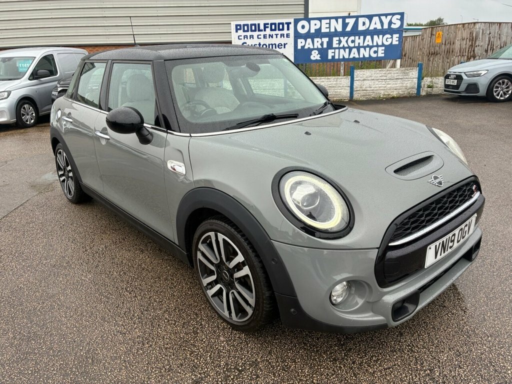 Mini Hatch 2L Cooper S Exclusive Grey #2