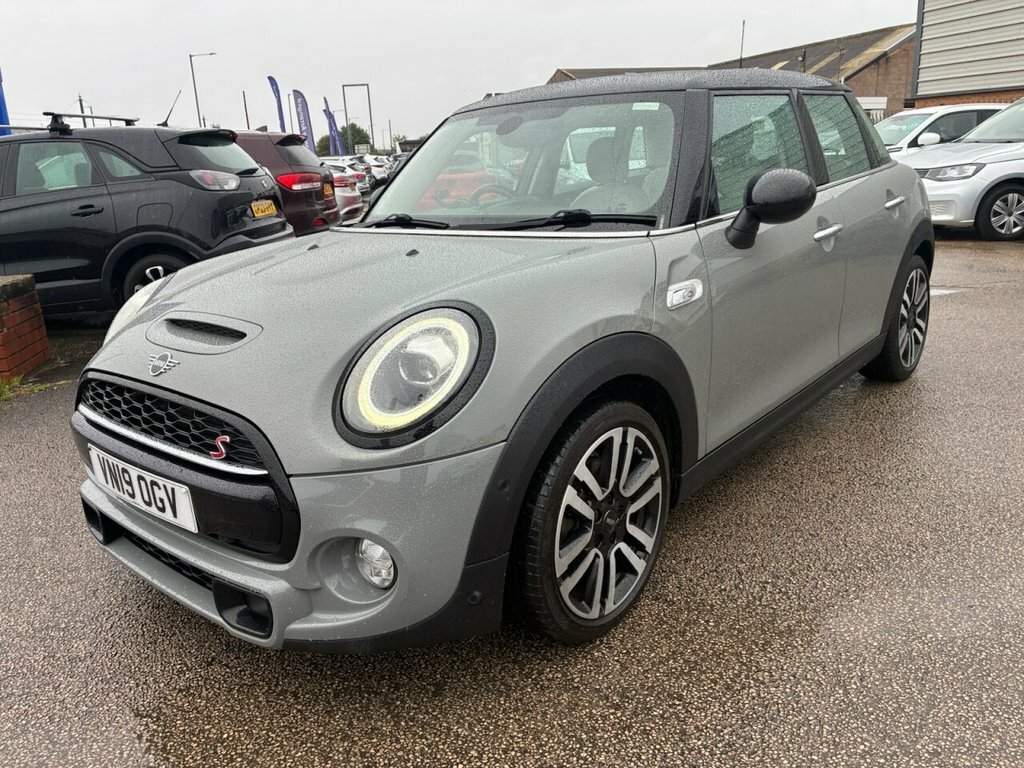 Mini Hatch 2L Cooper S Exclusive Grey