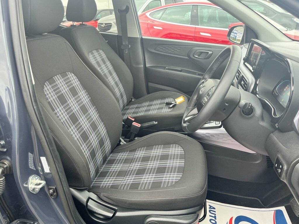 Hyundai I10 1.0 Advance Green #16