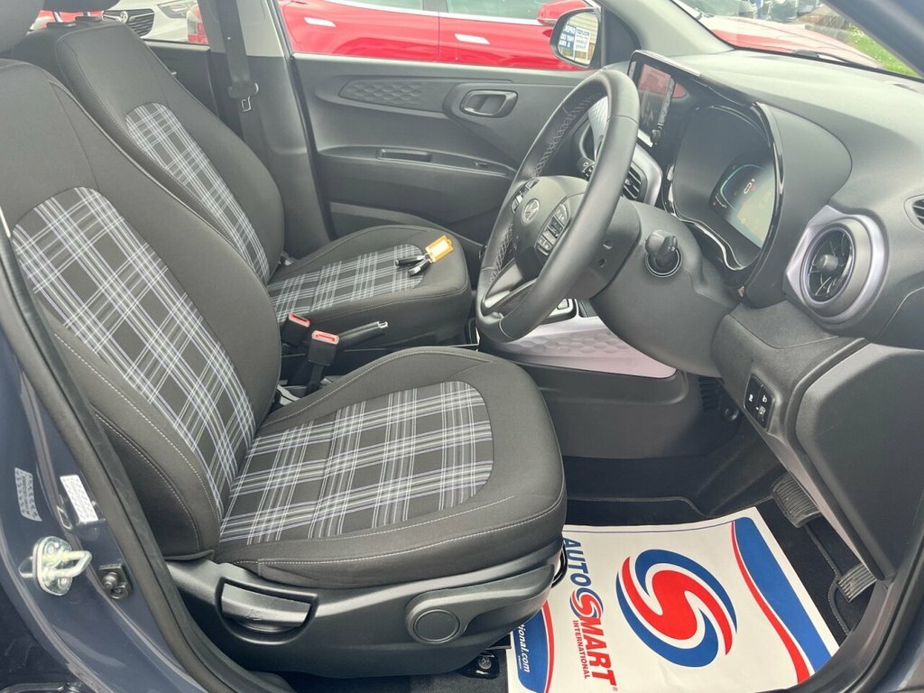 Hyundai I10 1L Premium Grey #4