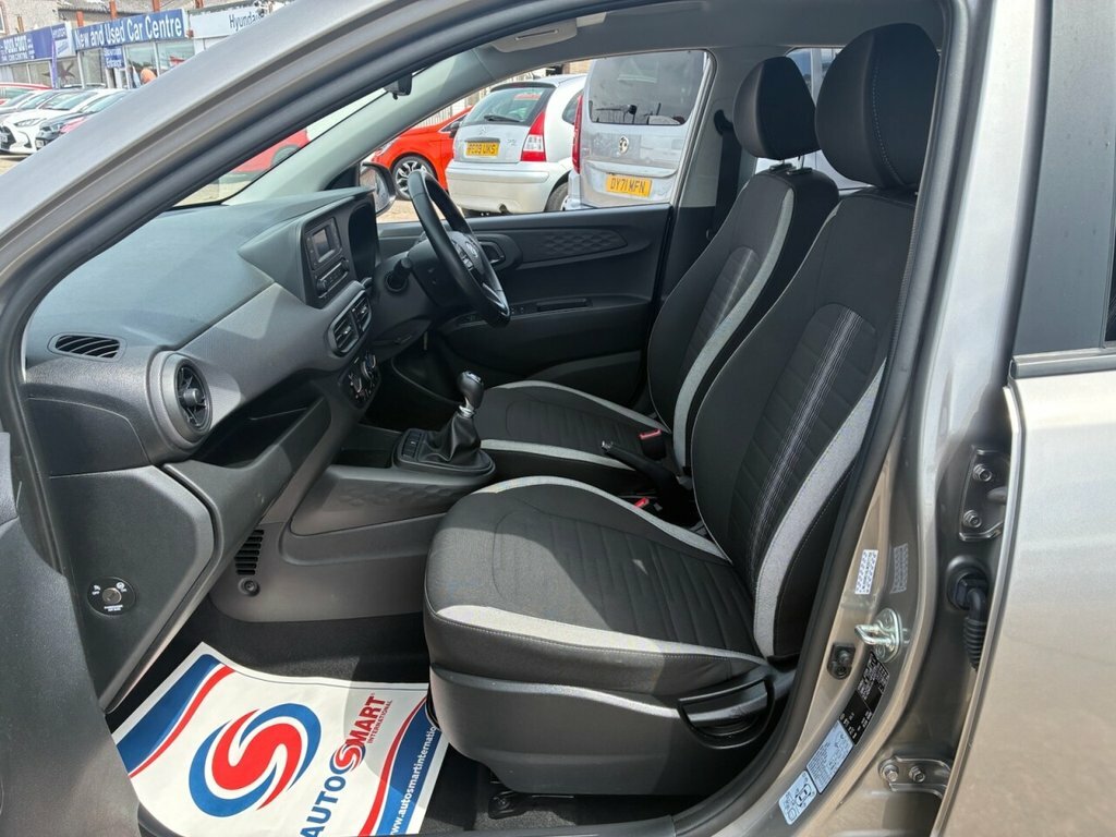 Hyundai I10 1L Se Connect Brown #5