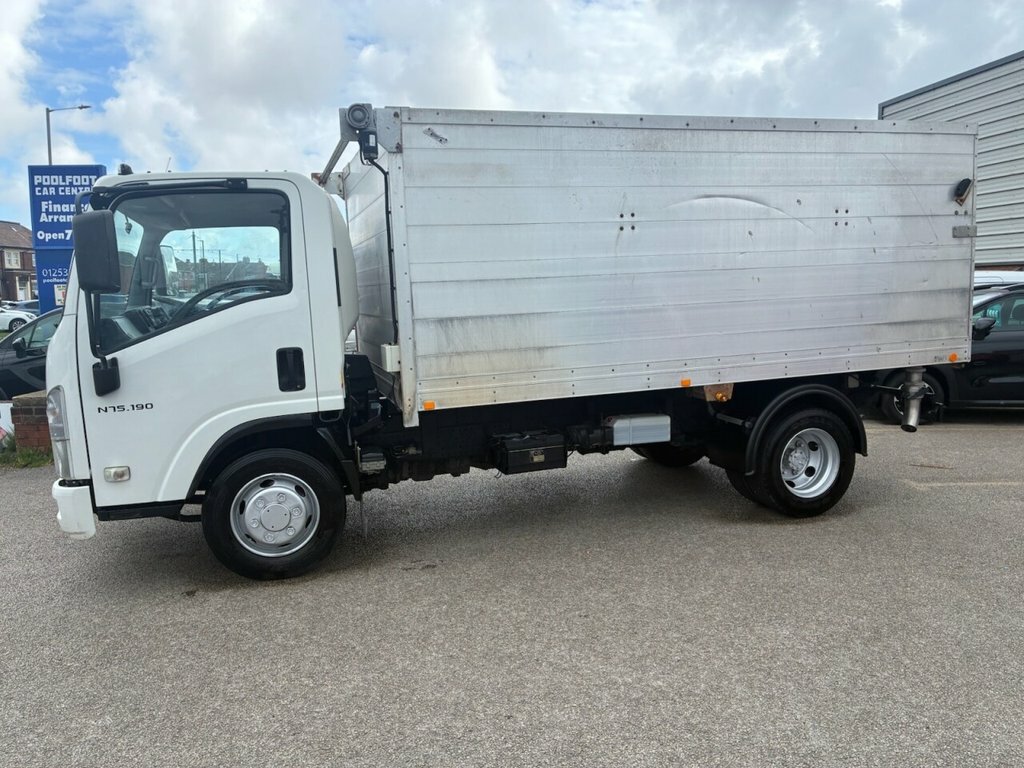 Isuzu Nkr 77 Turbo Di White #3