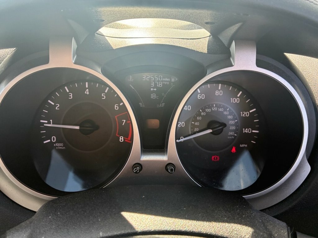 Nissan Juke 1.6L Bose Personal Edition Blue #5