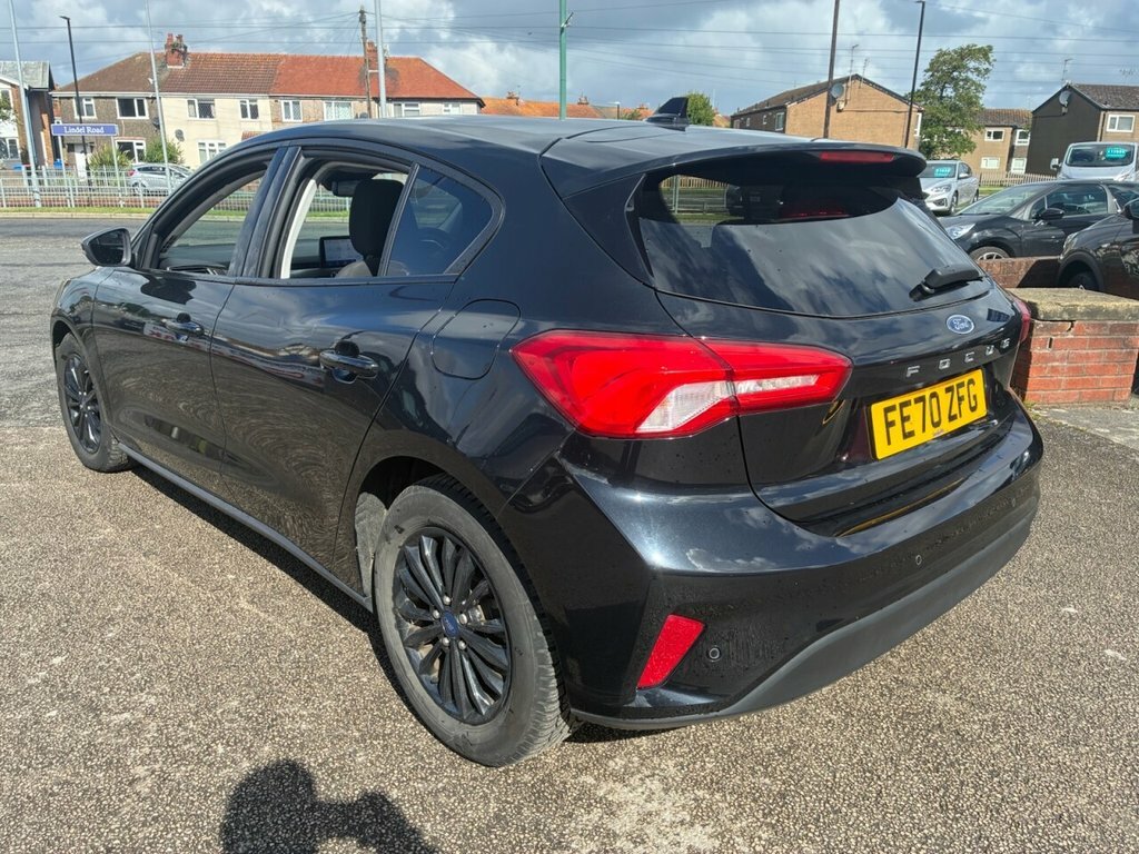 Ford Focus 1.5L Titanium Black #3