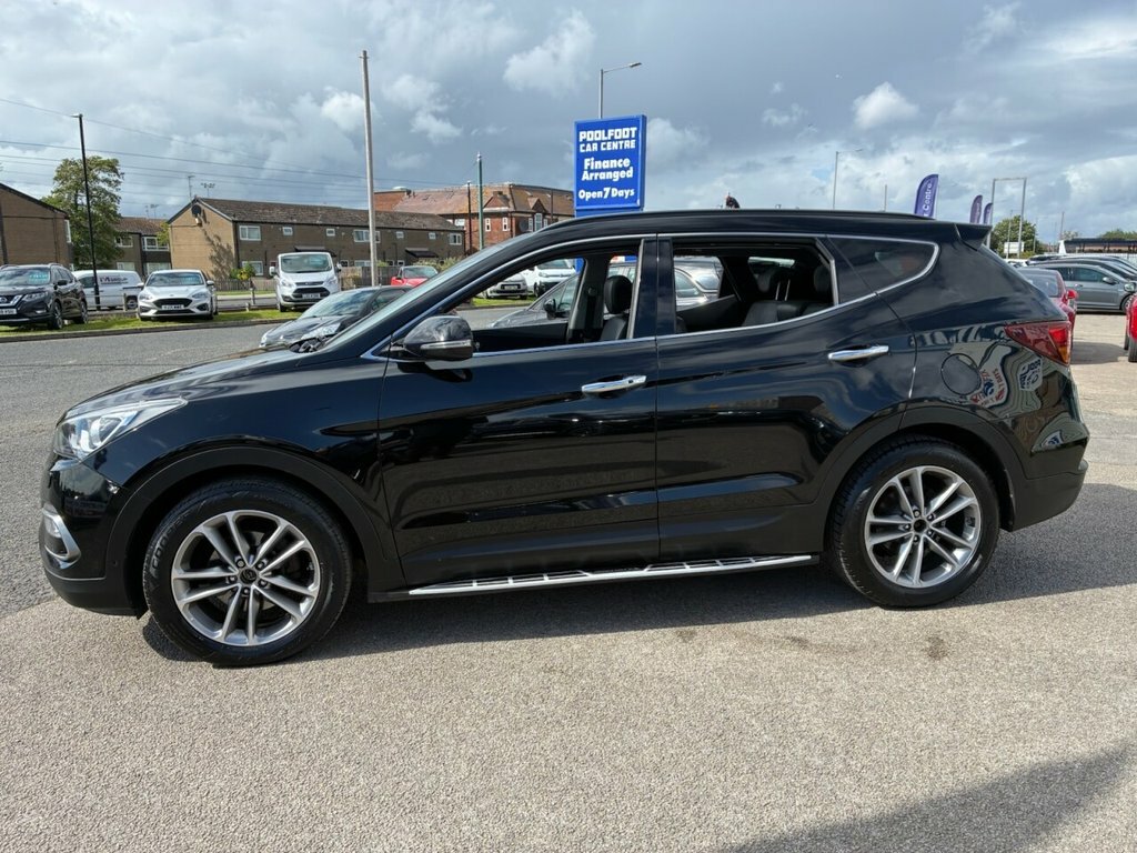 Hyundai Santa Fe 2.2L Premium Se Black #3