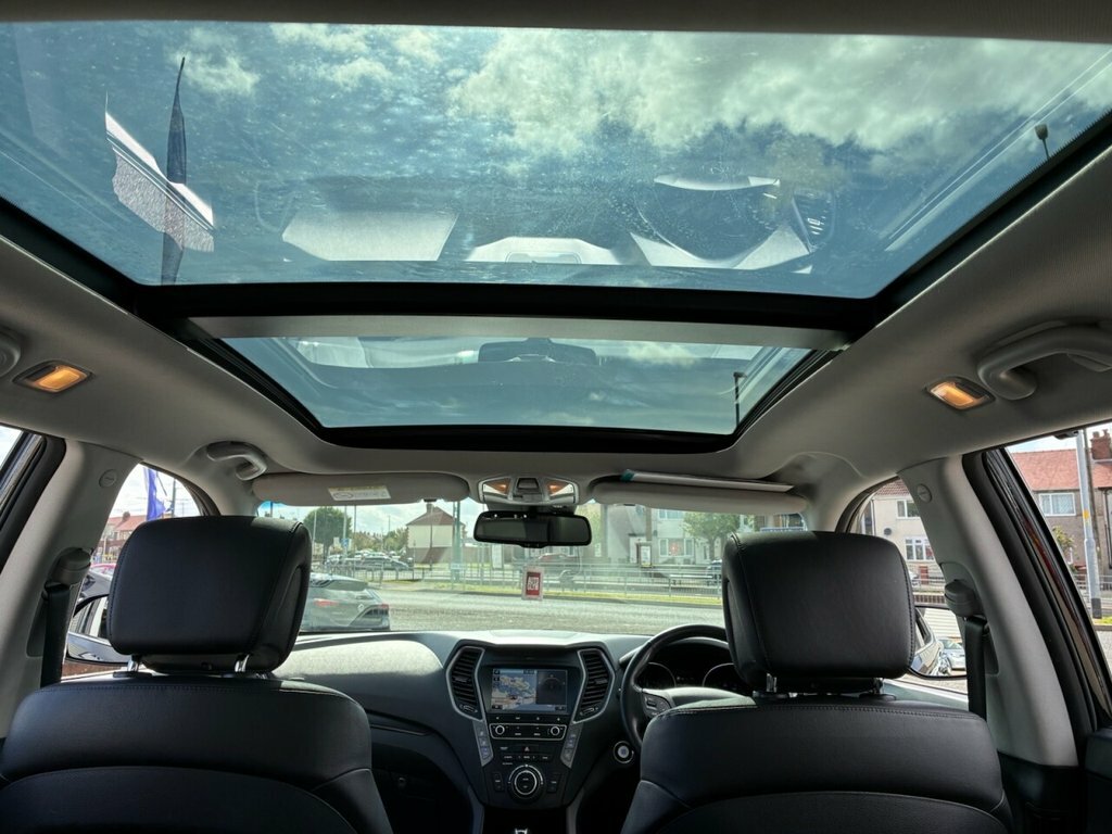 Hyundai Santa Fe Endurance Edition Blue White #15
