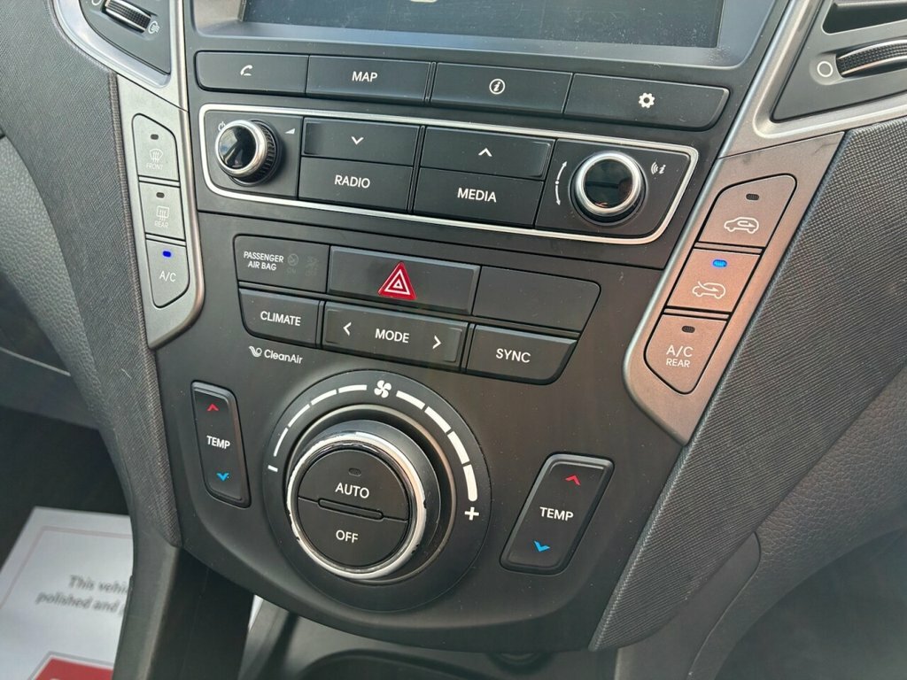 Hyundai Santa Fe Endurance Edition Blue White #31