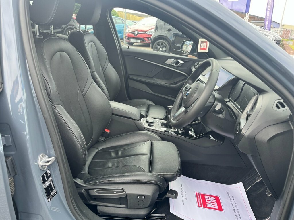 BMW 1 Series 2L M Sport Grey #4