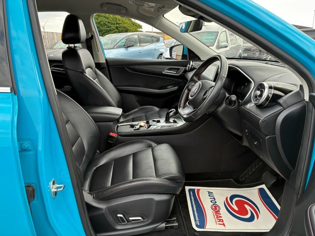 MG HS 1.5L Excite YG23OWR Blue #4