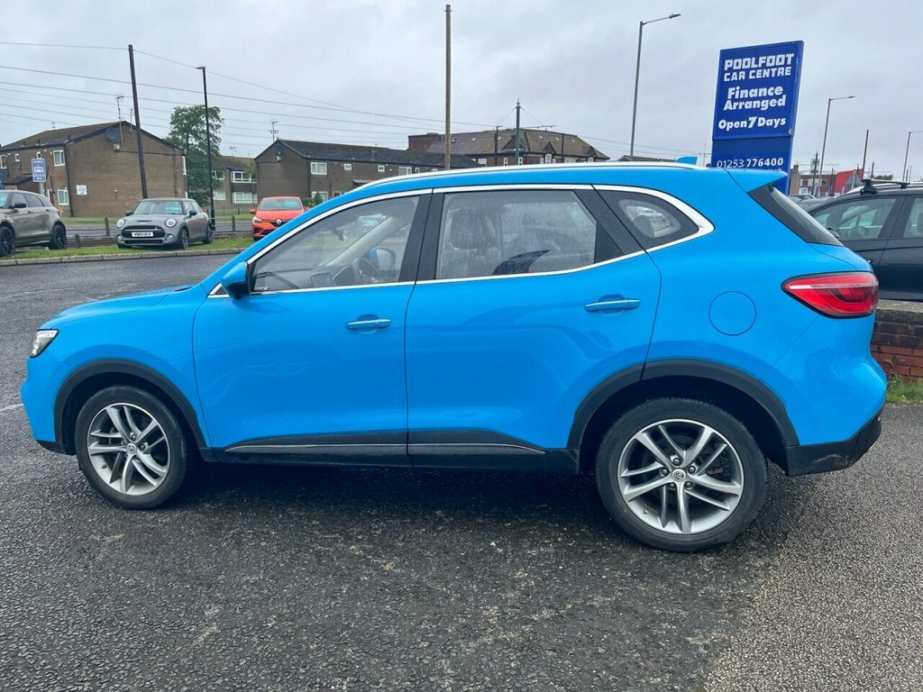 MG HS 1.5L Excite Blue #5