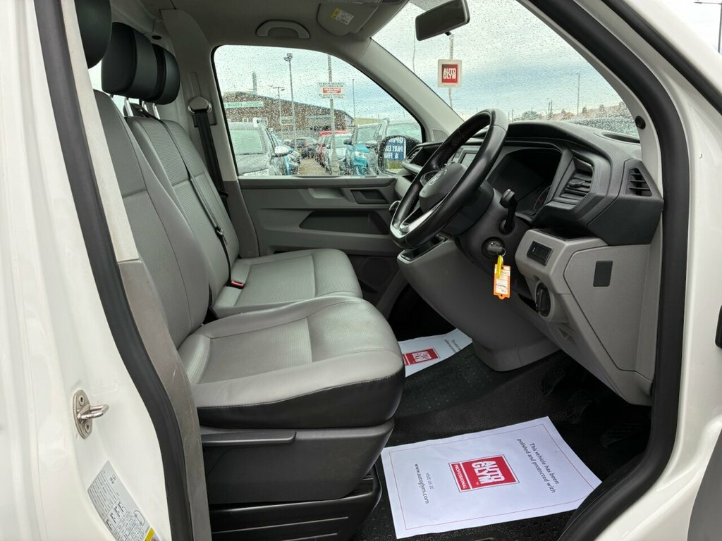 Volkswagen Transporter 2L Null White #5