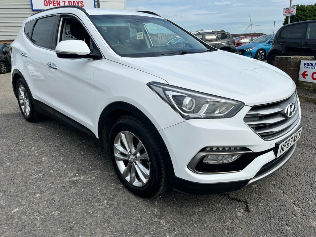 Hyundai Santa Fe 2.2L Premium White #4