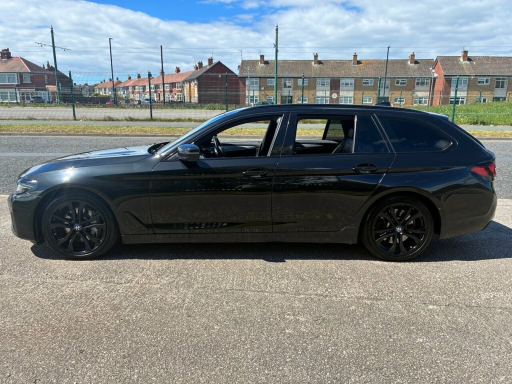 BMW 5 Series 3L Se Black #3