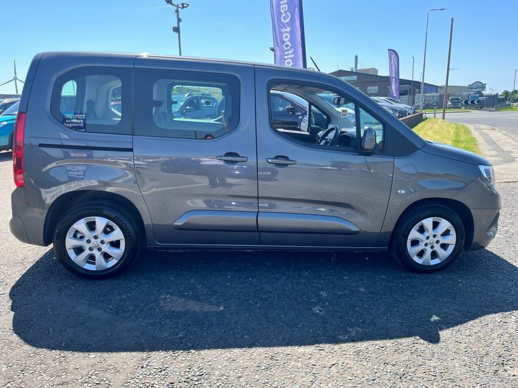 Vauxhall Combo Life 1.2L Energy Grey #4