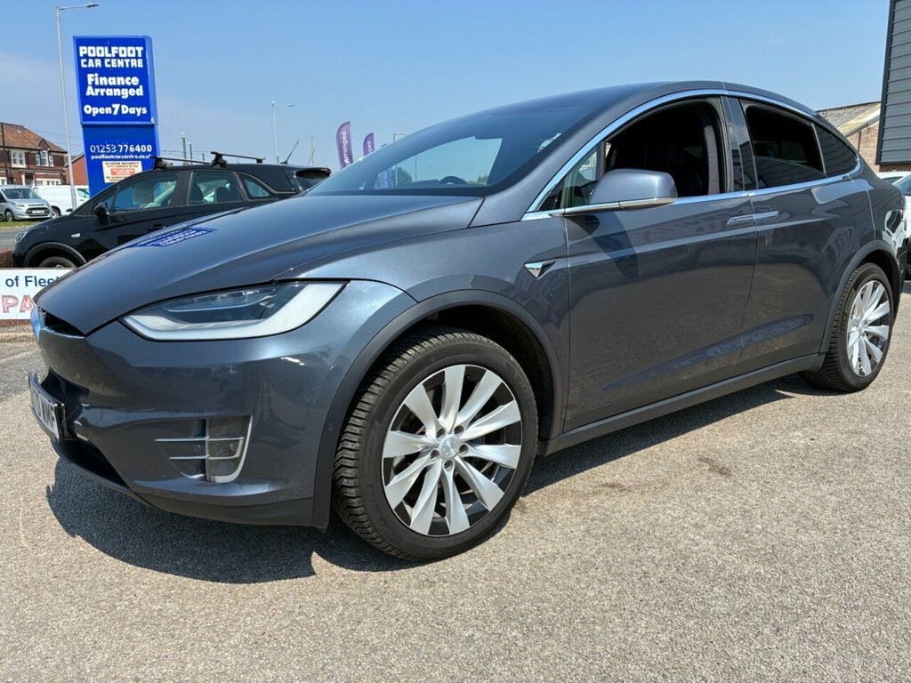 Tesla Model X Suv Grey