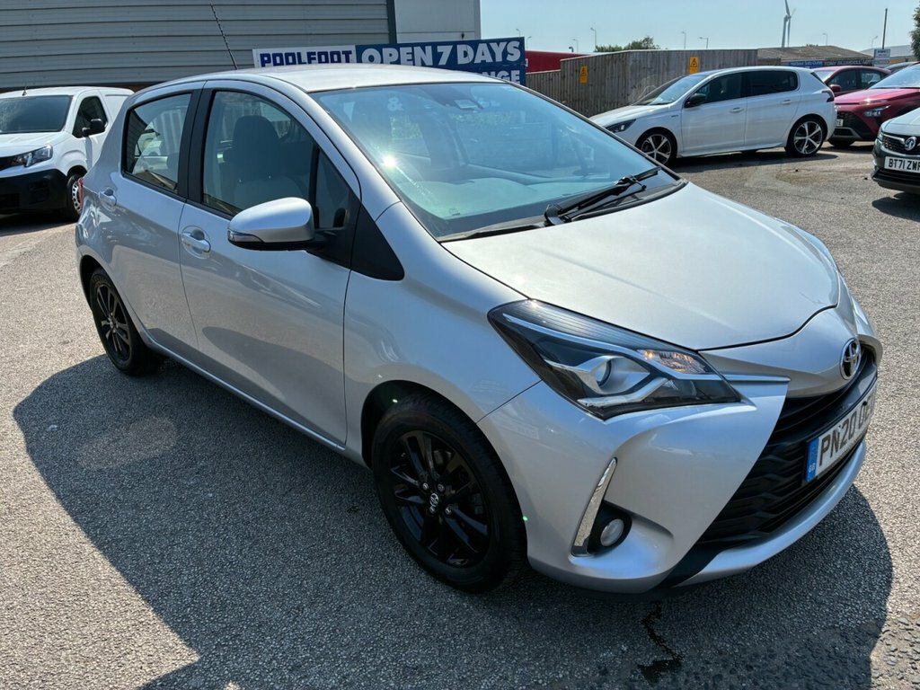 Toyota Yaris 1.5L Icon Silver