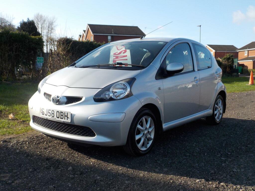 Toyota Aygo 1.0 Vvt-i Platinum Silver #1