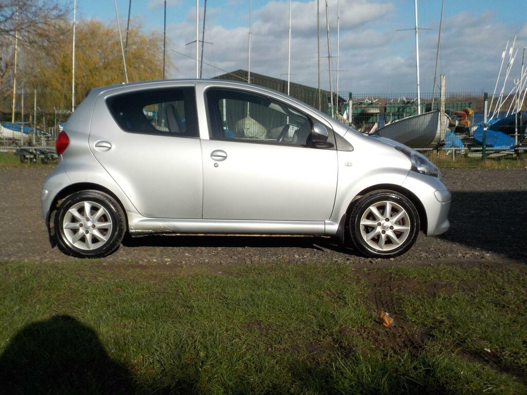 Toyota Aygo 1.0 Vvt-i Platinum Silver #6