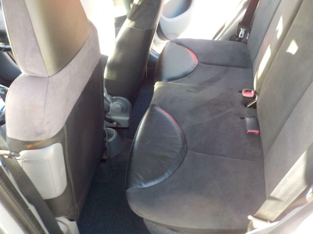 Toyota Aygo 1.0 Vvt-i Platinum Silver #24