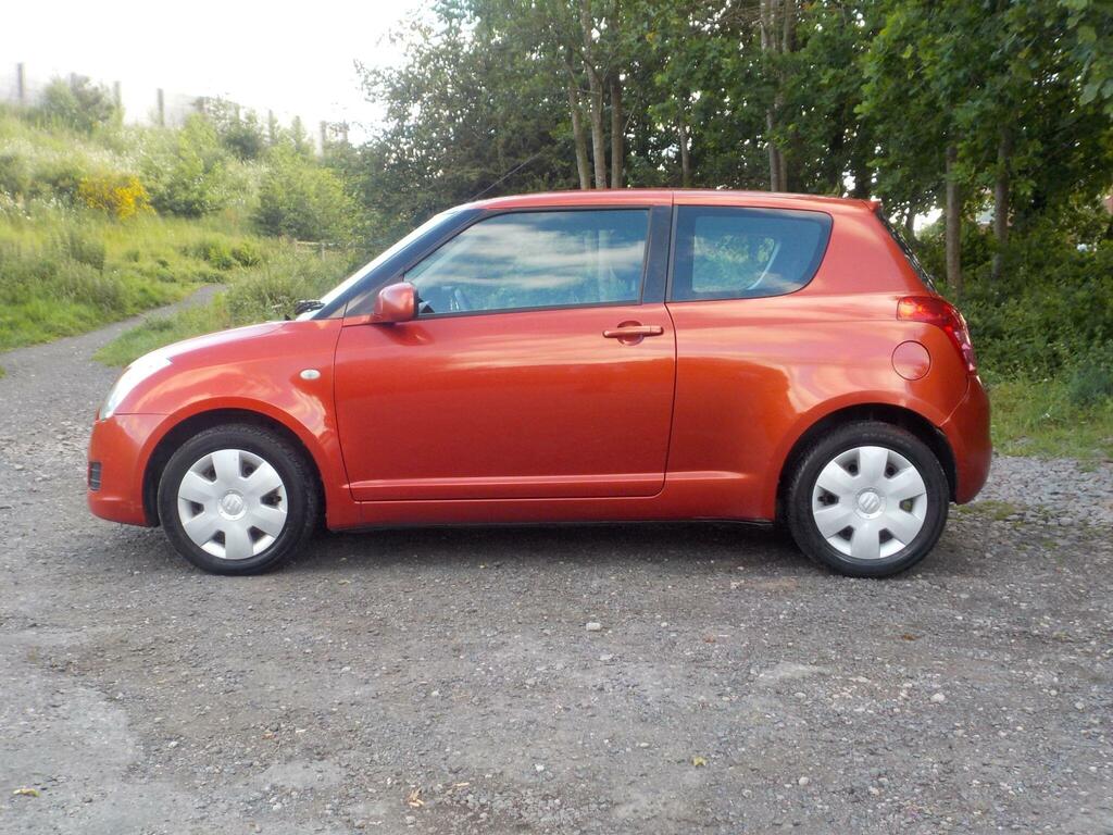 Suzuki Swift 1.3 Gl 91 Bhp Grey #2