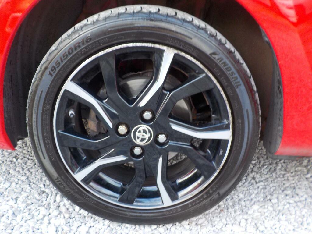 Toyota Yaris Vvt-i Icon Black #27