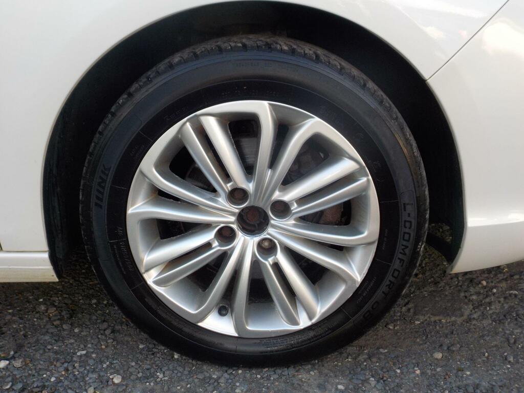 Citroen C4 1.6 Bluehdi Vtr Plus 118 Bhp Blue #9