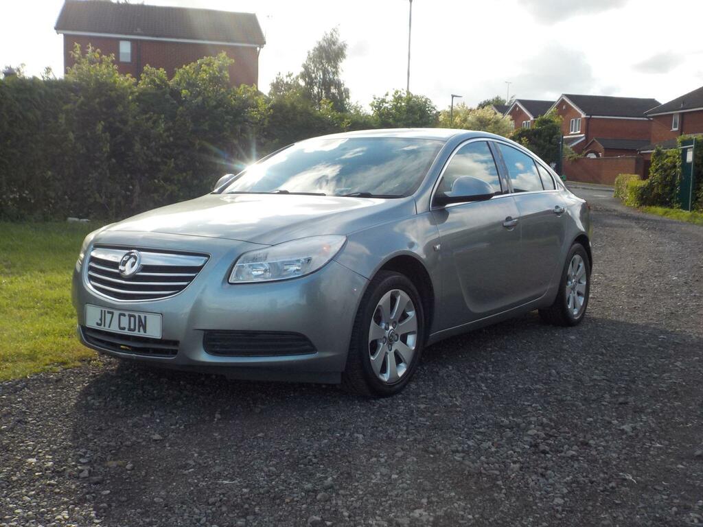 Vauxhall Insignia 2.0 Cdti Ecoflex Tech Line Euro 5 S S Black