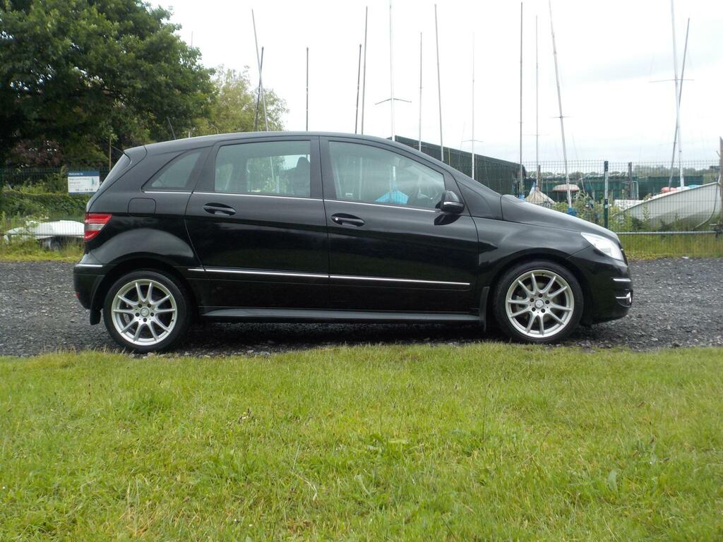 Mercedes-Benz B Class 2.0 B180 Cdi Sport Cvt Black #6