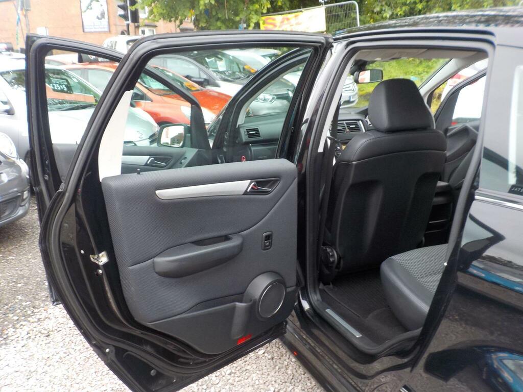 Mercedes-Benz B Class B180 Blueefficiency Sport Silver #26