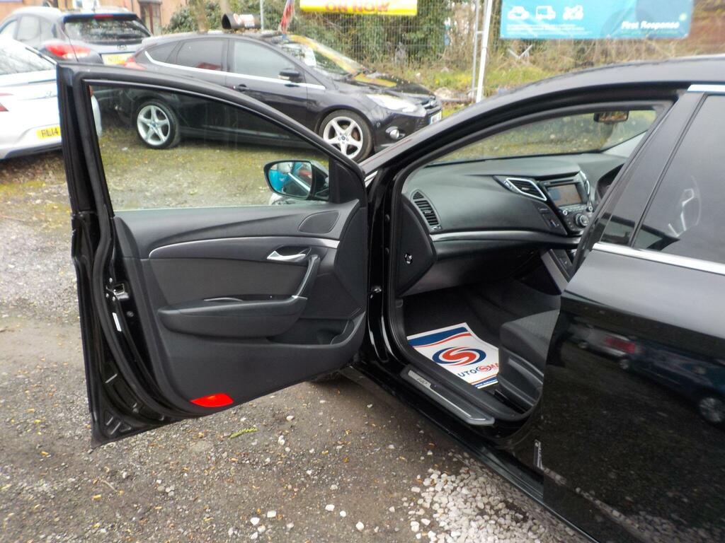 Hyundai I40 Crdi Active Blue Drive White #27